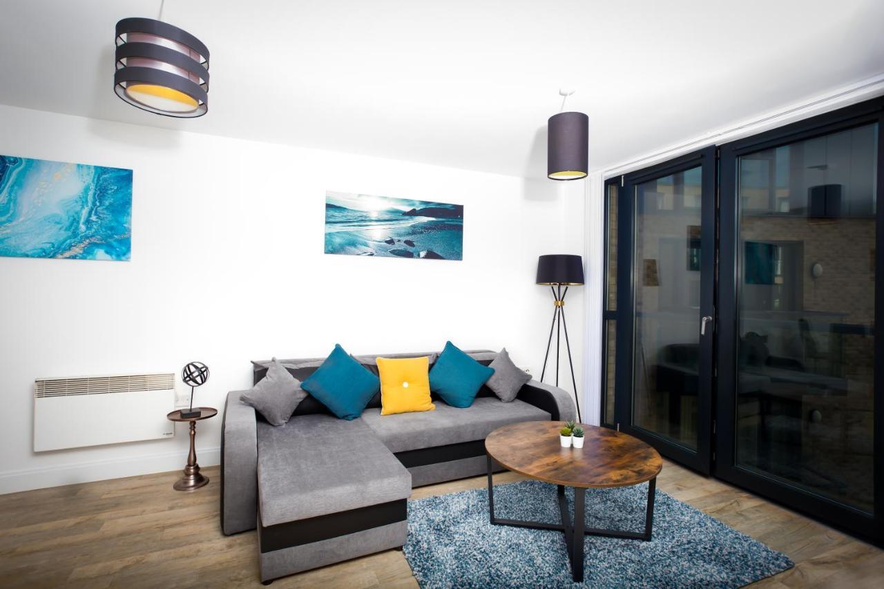 Absolute Stays On Essex - Chinatown - Hippodrome - Alexandra Theatre - Bull Ring - The Rep - B'Ham Intl Airport - Free Wifi - Free Parking - Contractors - Corporates เบอร์มิงแฮม ภายนอก รูปภาพ