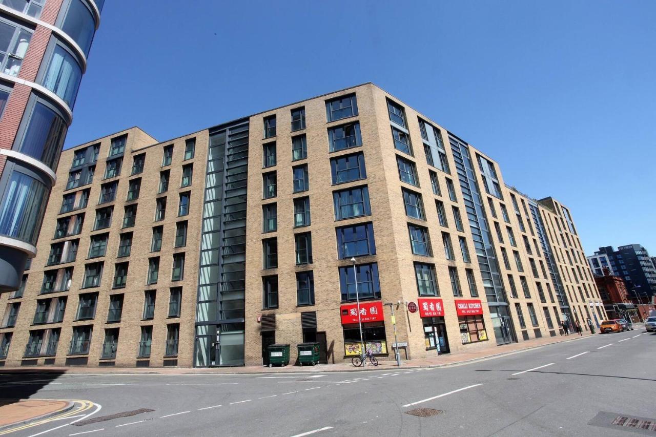 Absolute Stays On Essex - Chinatown - Hippodrome - Alexandra Theatre - Bull Ring - The Rep - B'Ham Intl Airport - Free Wifi - Free Parking - Contractors - Corporates เบอร์มิงแฮม ภายนอก รูปภาพ