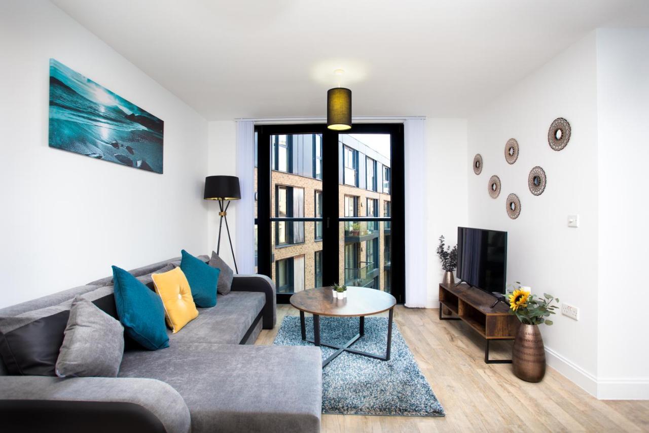 Absolute Stays On Essex - Chinatown - Hippodrome - Alexandra Theatre - Bull Ring - The Rep - B'Ham Intl Airport - Free Wifi - Free Parking - Contractors - Corporates เบอร์มิงแฮม ภายนอก รูปภาพ